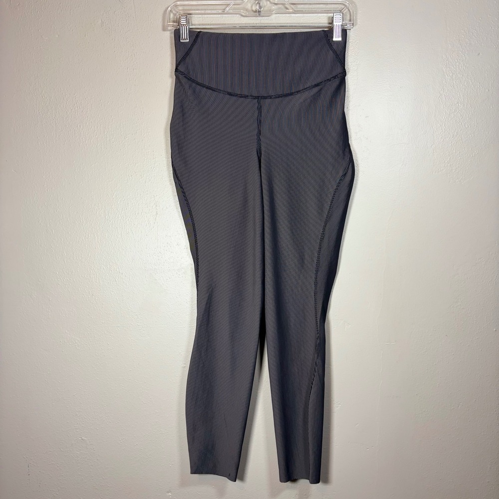 Lululemon Base Pace High-Rise Tight 25 Ribbed Stripe Black White LW5FD7S Size 6